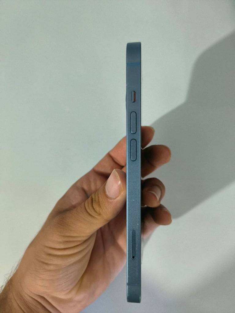 iPhone 14 - 2