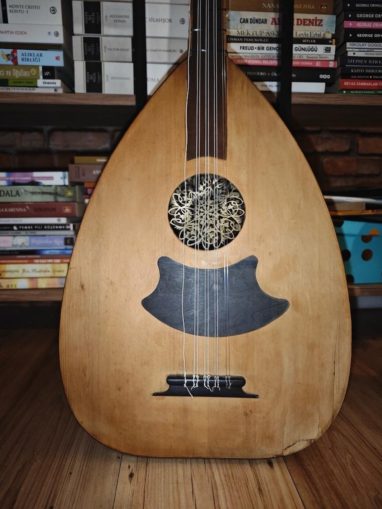 abanoz burgu , full gül ağacı lavta - 6
