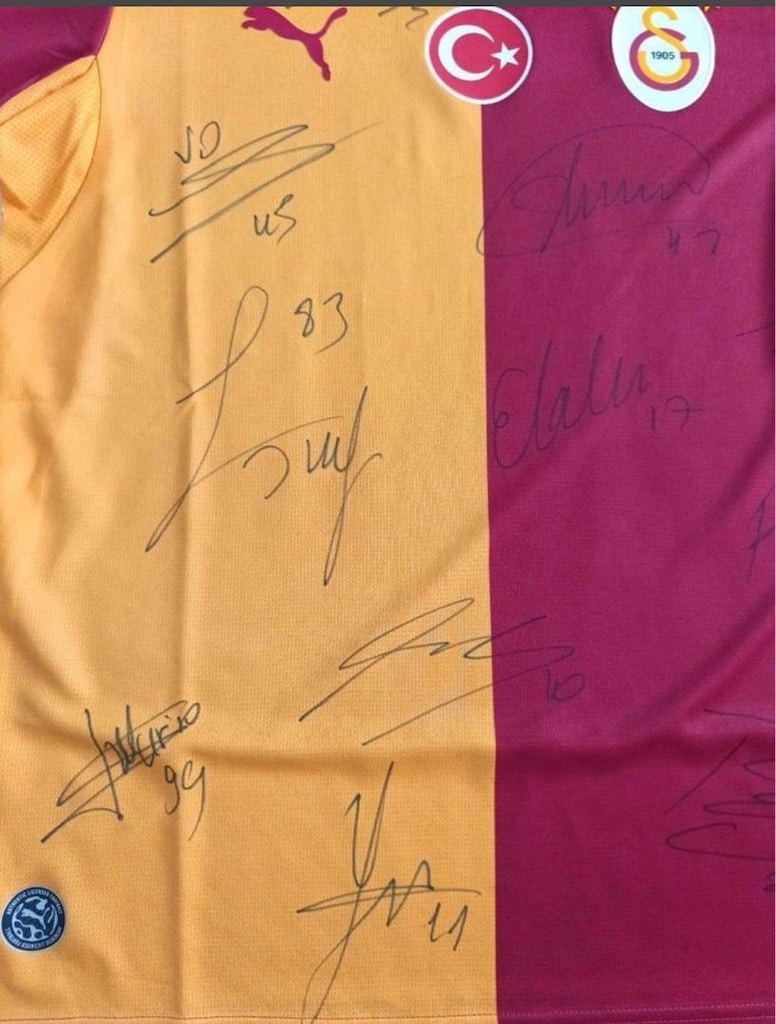 galatasaray imzalı son güncel kadro imzalı forma - 3