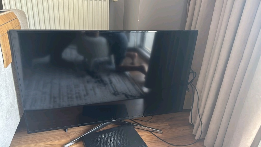 Samsung 40 İnç (102 Ekran) Full HD Smart 3D LED TV - Temiz ve Sorunsuz - 4