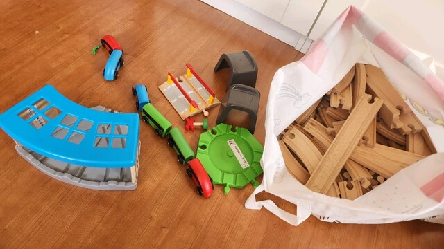 Dev IKEA tren seti