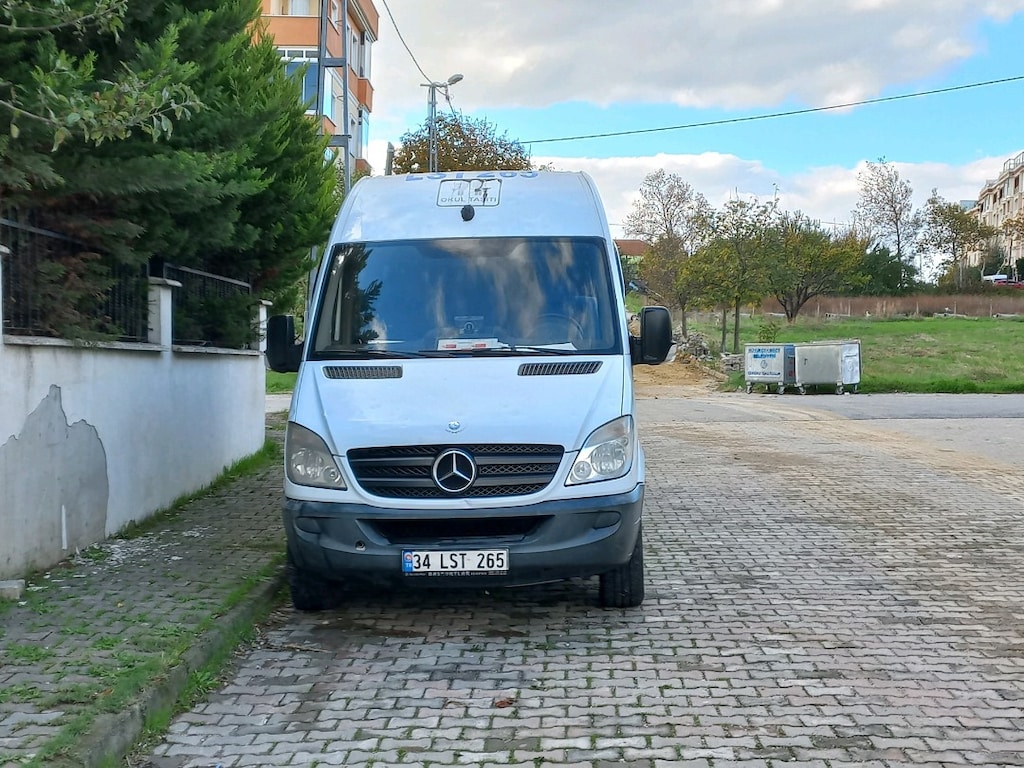 2012 model 16+1 sprinter - 2