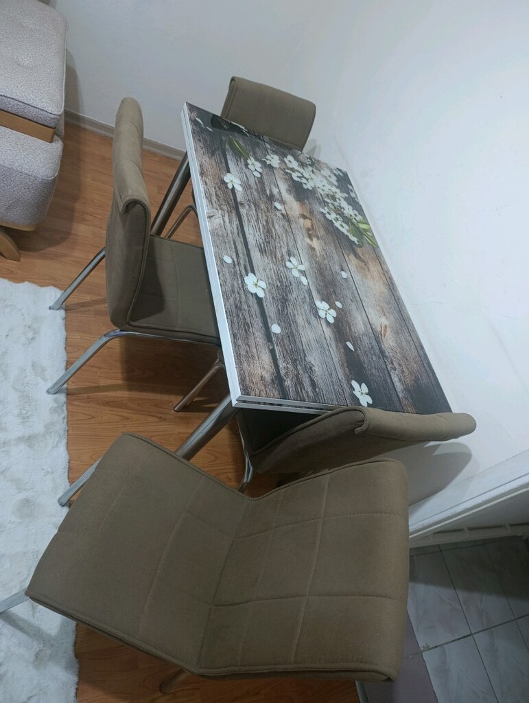 sıfır gibi masa ve 4sandalye - 2