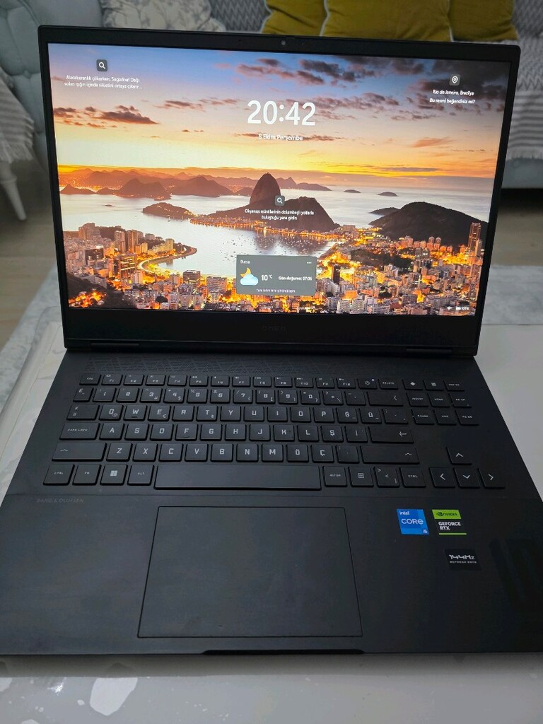 HP Omen 16 Laptop - 2