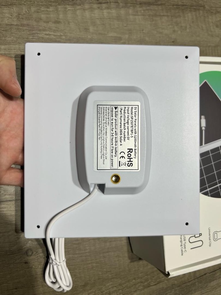 Güneş Paneli ile Donatılmış 5200 mah Powerbank - 4