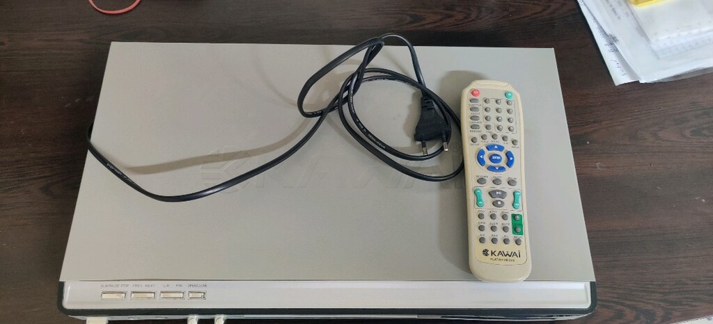 Kawai markasına ait Platinium DVX model DVD oynatıcısı. - 3