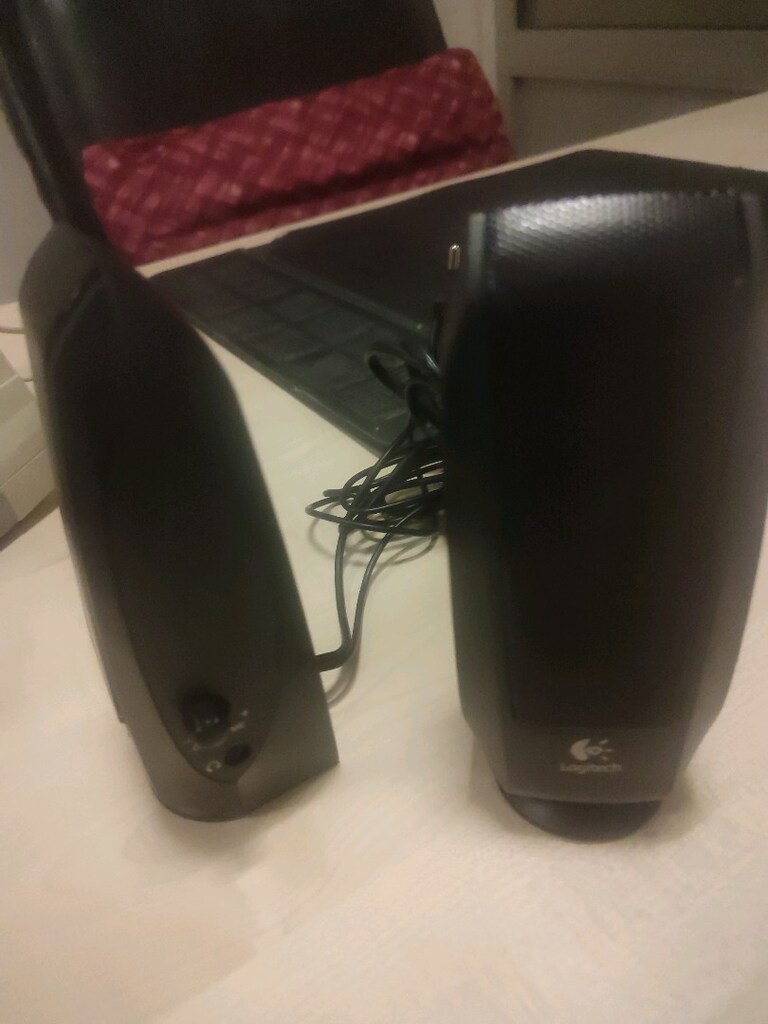 logitech 1+1 hoparlör sıfır ayarında - 3