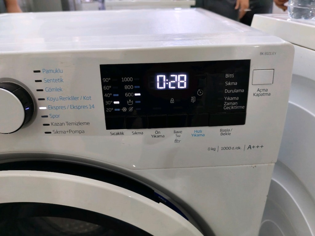 Beko 8 kg A+++ enerji 1000 devir çok temiz çamaşır makinesi - 7