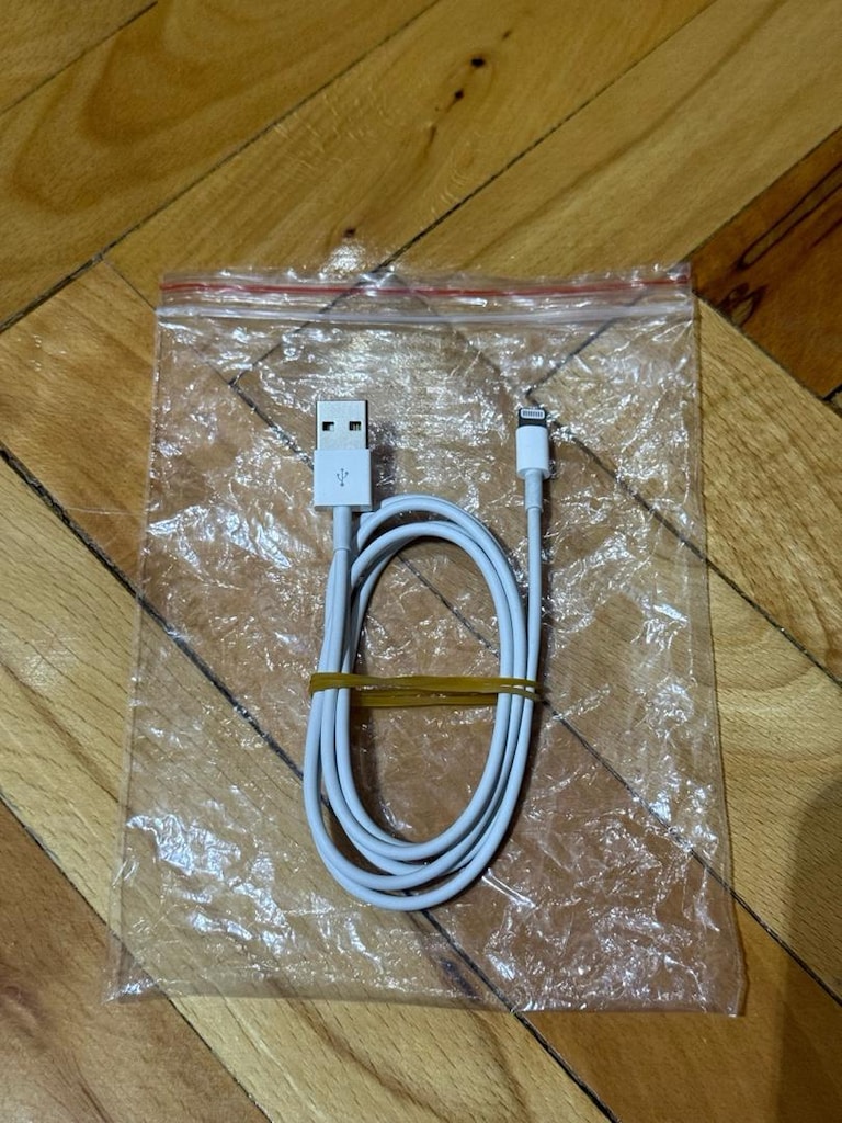 Apple Orjinal Şarj Adaptörü ve Kablo Set Apple Orjinal Şarj Adaptör - 2