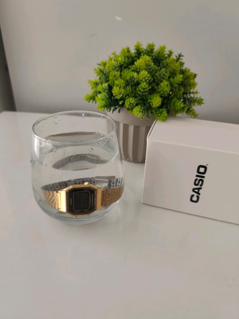 Orjinal Casio Retro Dijital Mini Kadın Saat Altın - 8