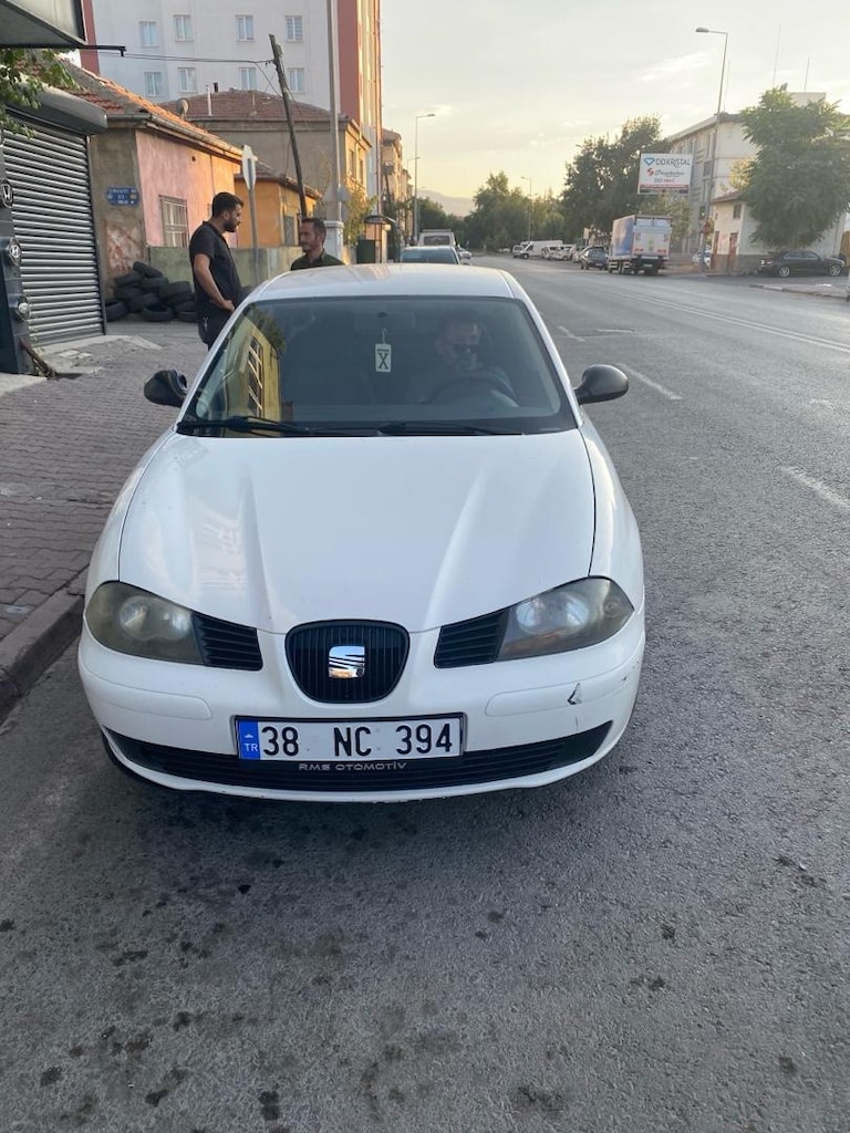 Seat Cordoba 1.4 - 3