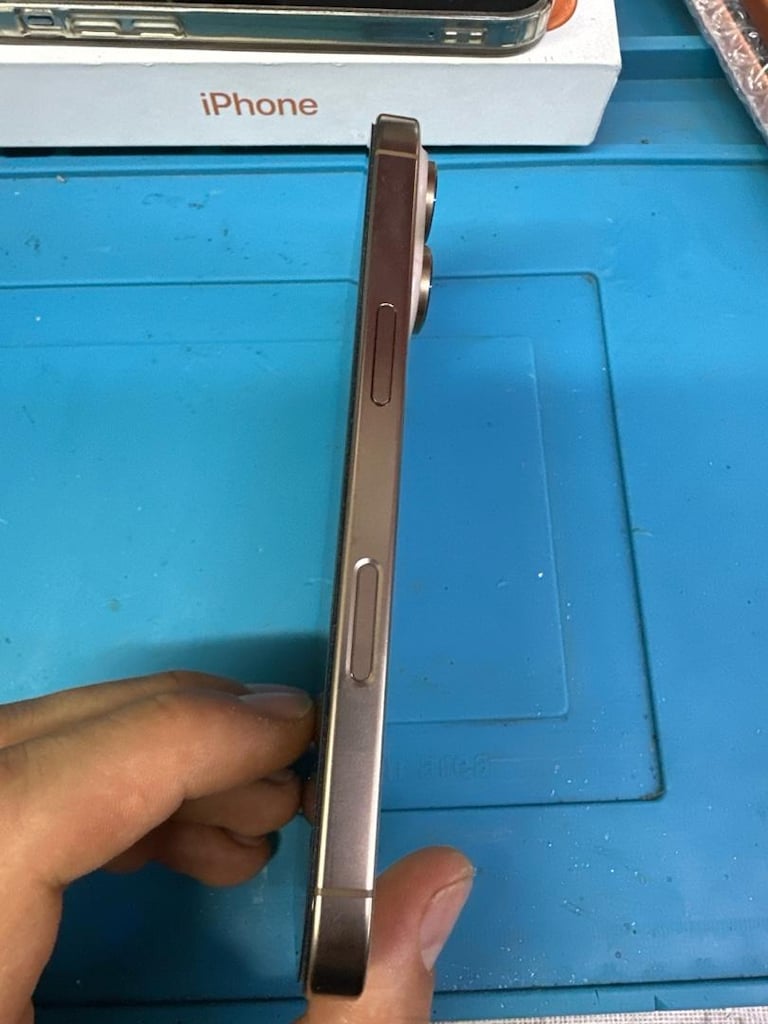 İPHONE 16 PRO 128GB - 3