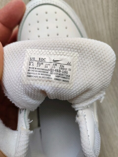 Nike beyaz ayakkabı