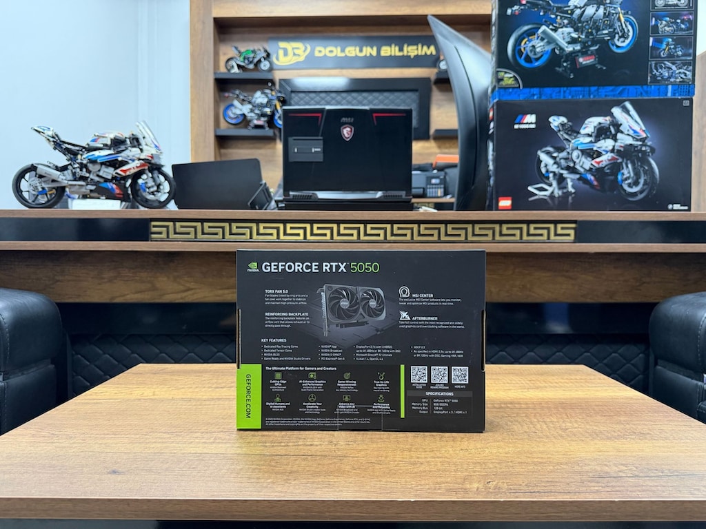 MSI GeForce RTX5050 8GB Shadow 2X OC GDDR6 128Bit Ekran Kartı - 3