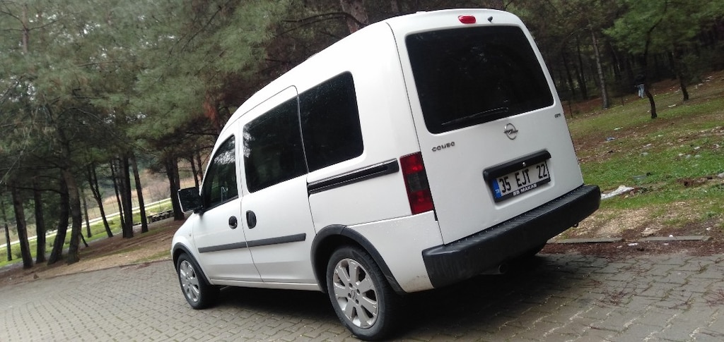 Otomobil Ruhsatlı full orjinal bakımlı araç İzmir de - 3
