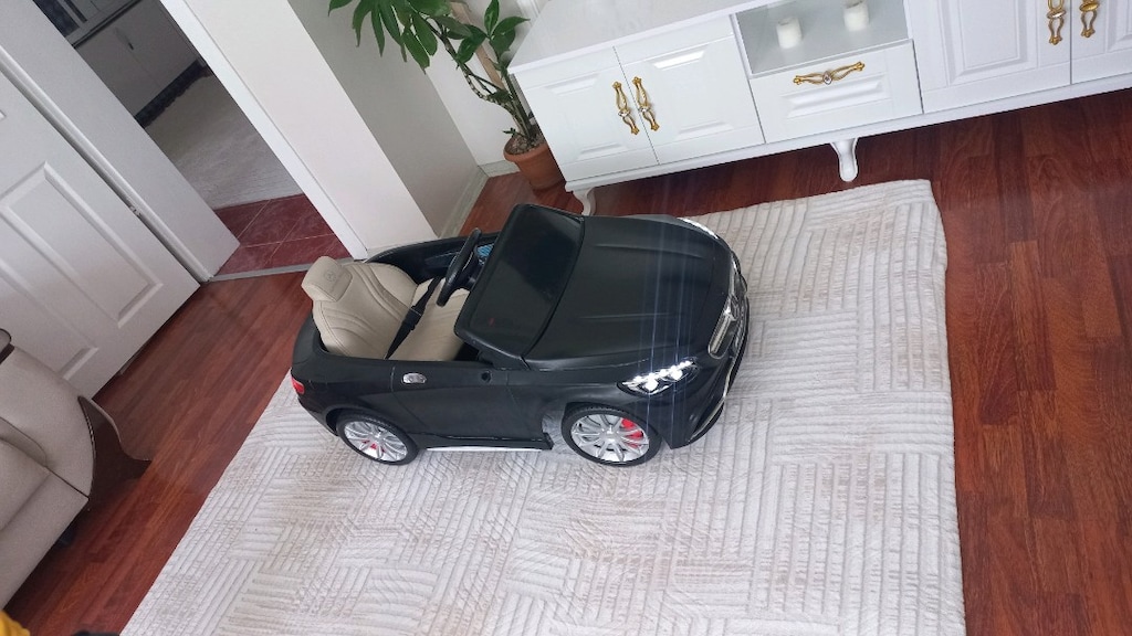 mercedes lisanslı Bluetoothlu radyolu usbli akülü araba 12volt - 5