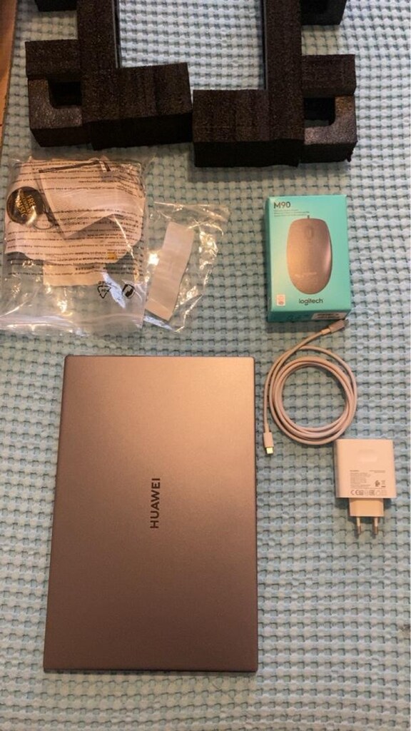 Huawei notebook 10210U - 6