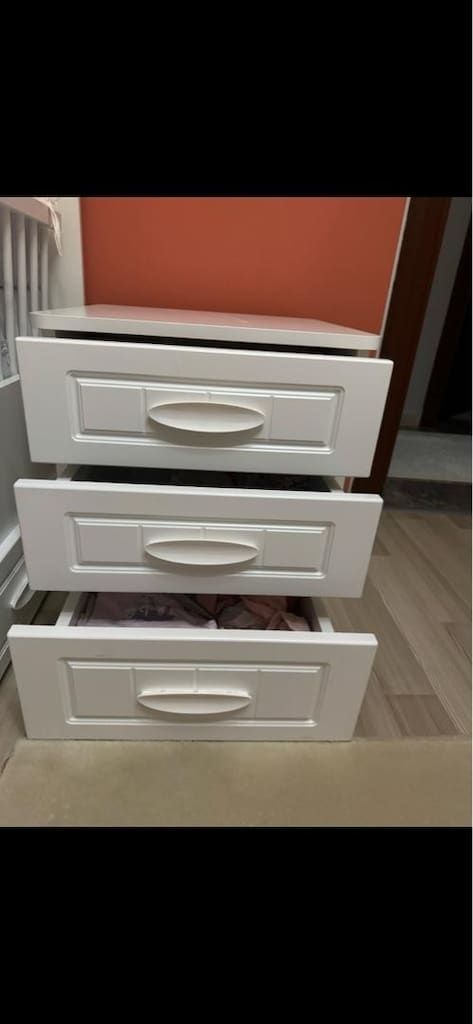Beyaz İkili Komodin - 2
