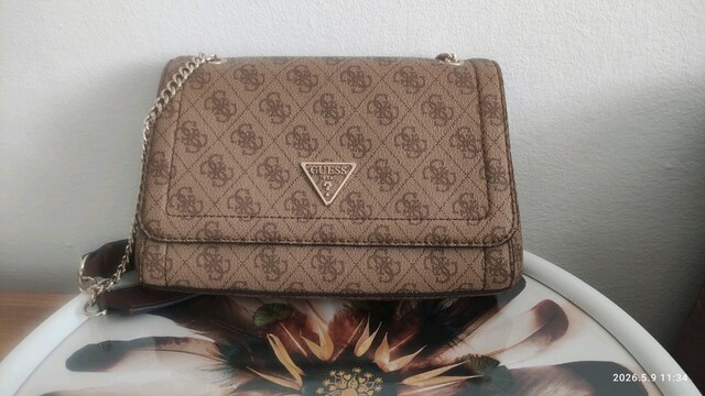 ORJİNAL GUESS çok şık kadın çantası