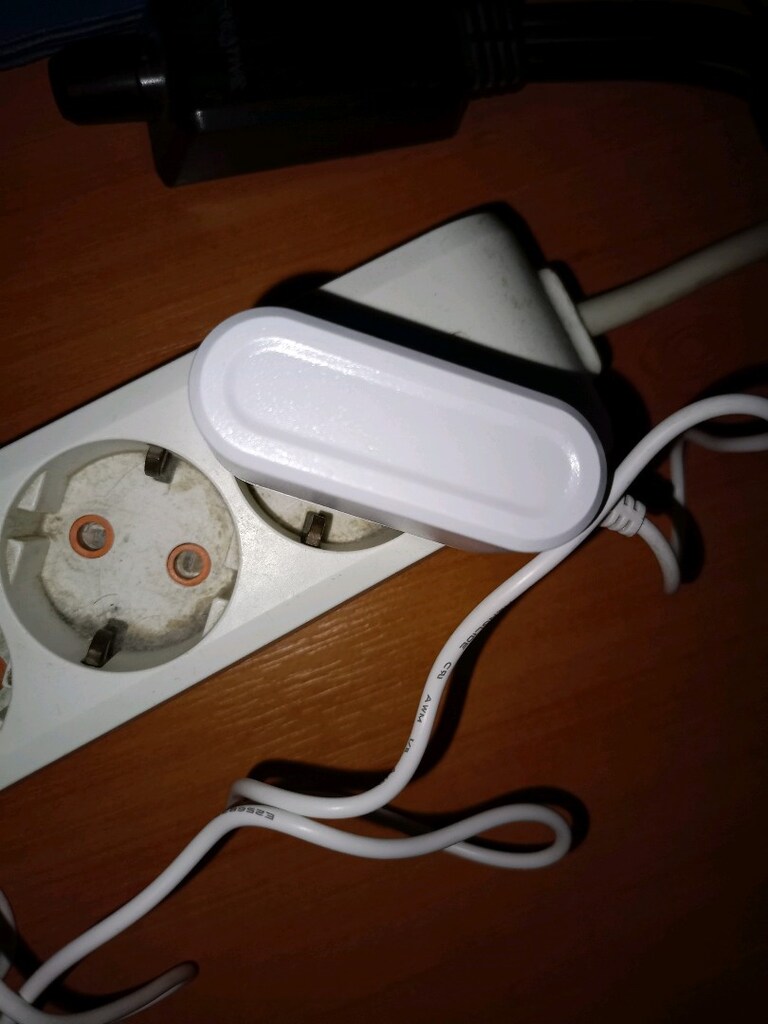 Dark wi-fi repeater - 2