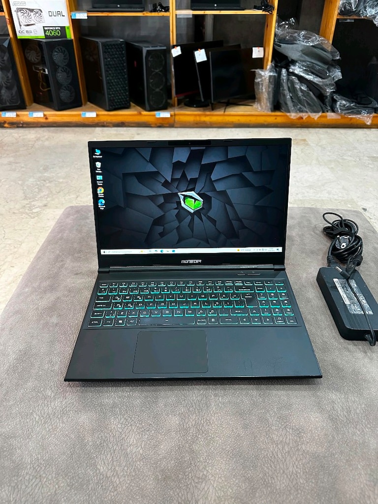 Monster Abra Intel i7 işlemci 16 GB RAM Nvidia 4 GB 512 SSD 1 TB - 2