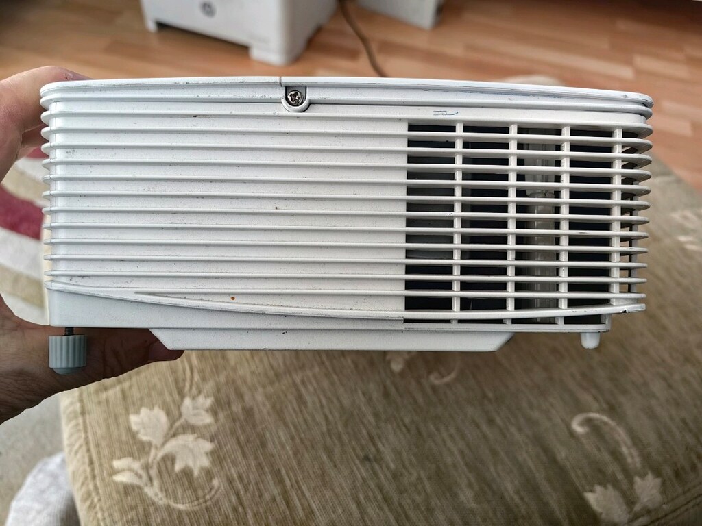 ACER v123ph projeksiyo ARZALI pover ışığı yanıyor ama çalışmıyor - 7