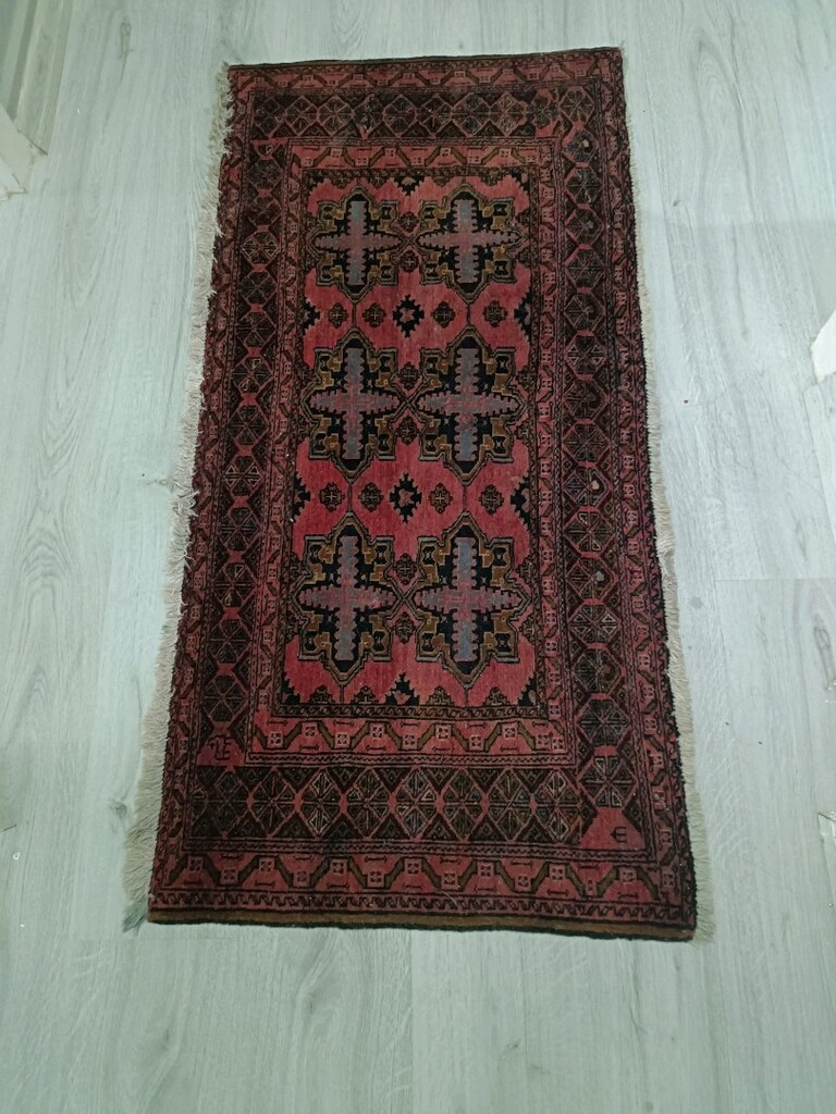 El dokuma yün hali - 2