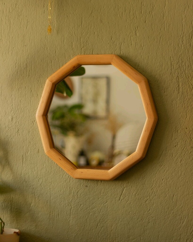 Ahşap aynalık - 2