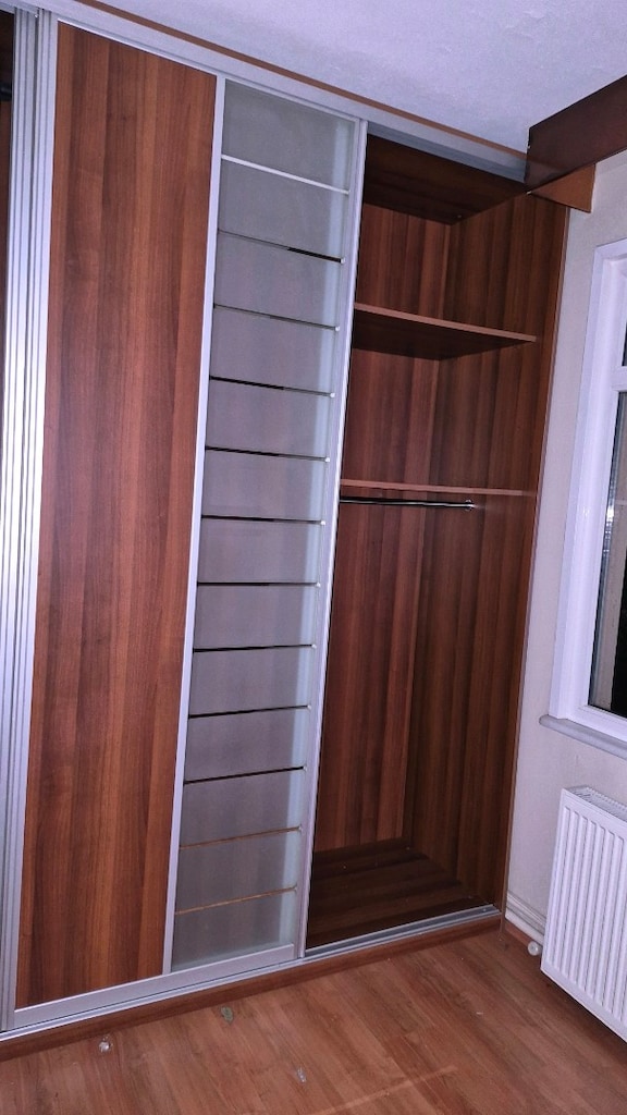 Ahşap Desenli Gardırop - 3