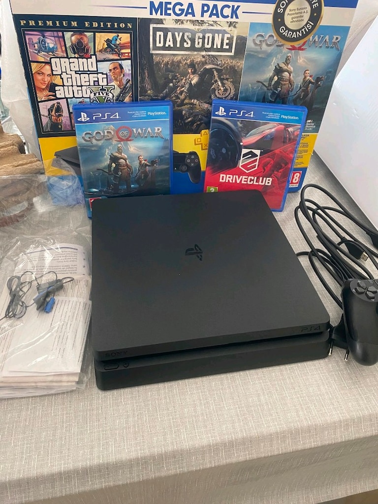 PS4 SLİM sıfır ayarında