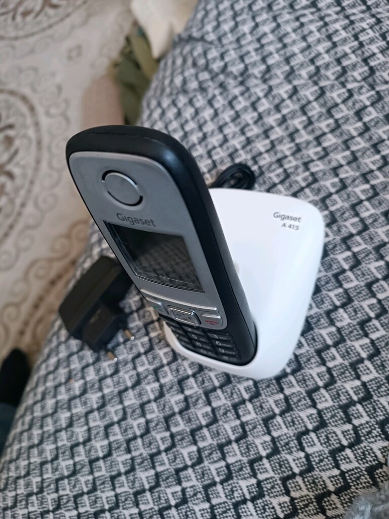 Siemens Gigaset A 415 Kablosuz Ev-İş Telefonu - 2