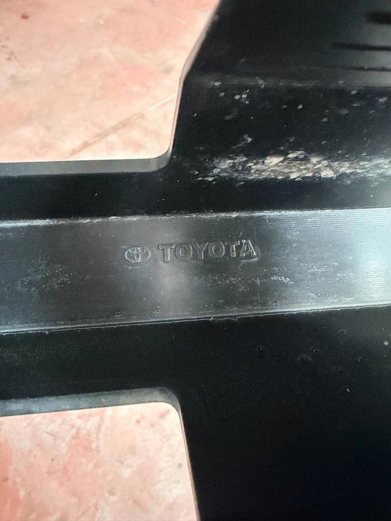 TOYOTA HİLUX 2021 2024 ÖN TAMPON DARBE EMİCİ 52601-0K140 çıkma orjinal - 5