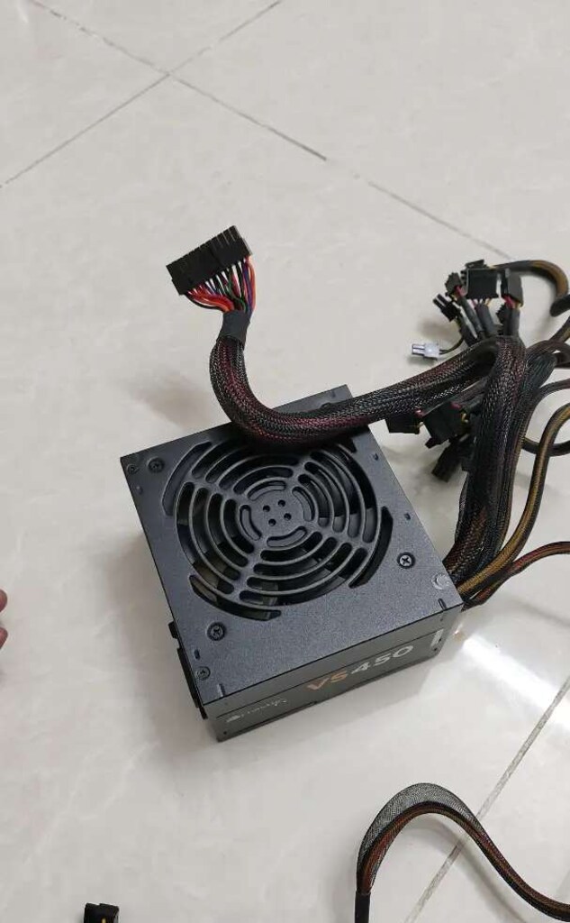CORSAIR VS450 PSU - 450W 80+ Güç Kaynağı - 3
