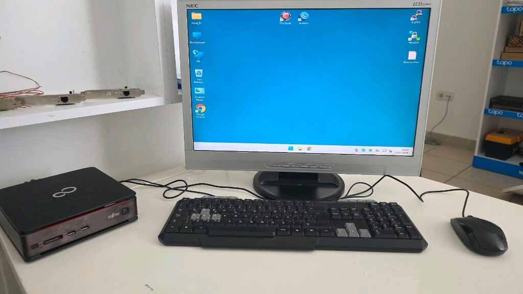Fujitsu MiniPC i3