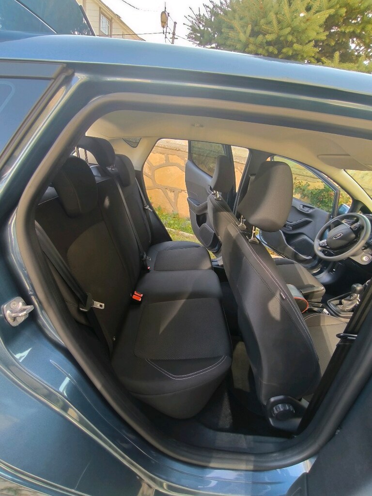 Ford Fiesta - 2