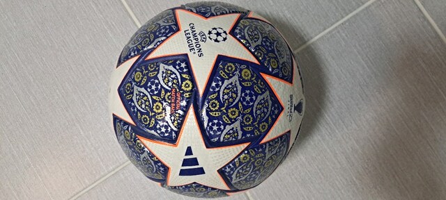 lisanslı şampiyonlar ligi futbol topu