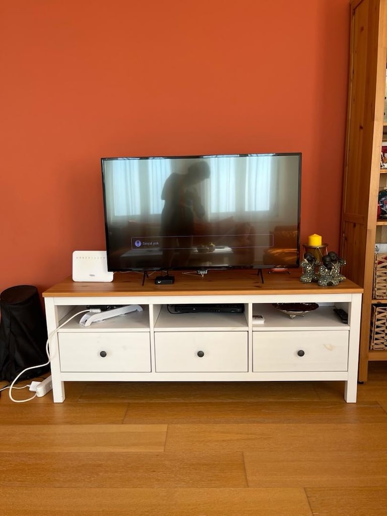 IKEA HEMNES Masif Ahşap TV Sehpası 148×47×57 - 3