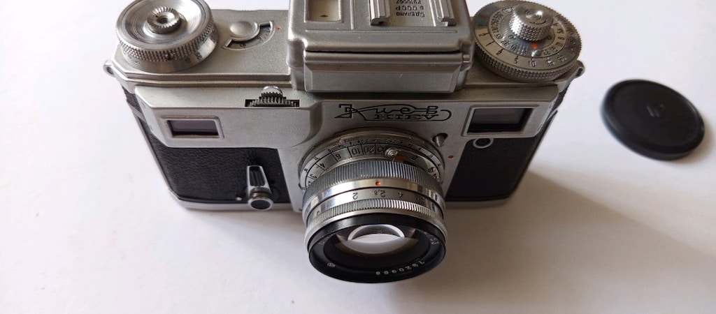 Sovyet 1979 yılı Kiev-4M fotoğraf makinesi - 5