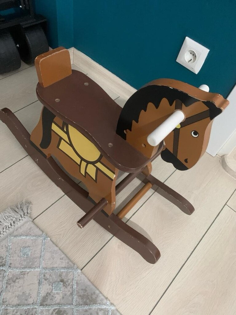 sallanır at - 2