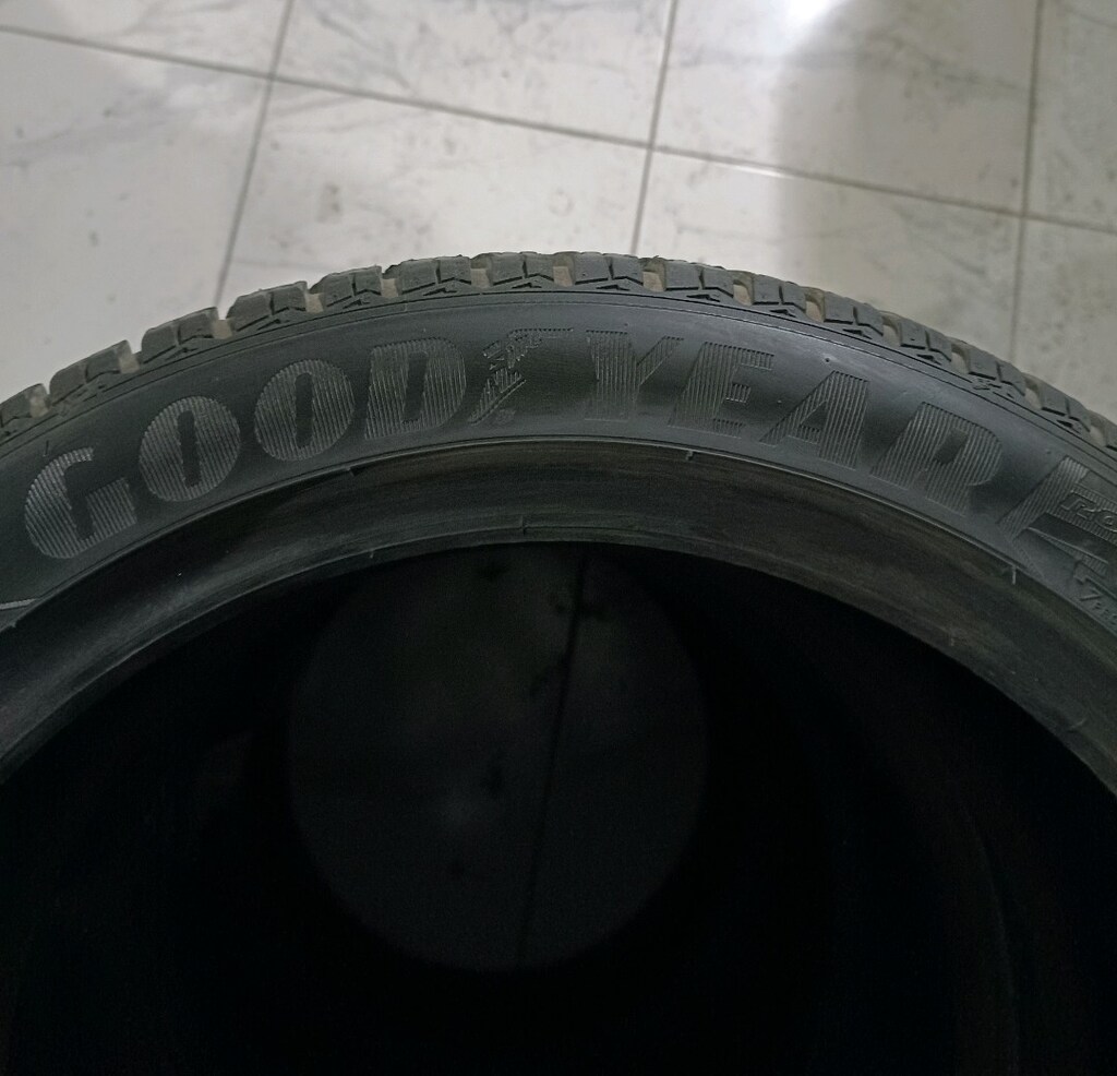 225 45 17 ÇIKMA KIŞLIK GOODYEAR LASTİK TAKIMI - 2