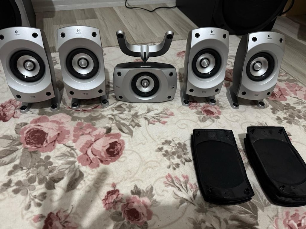 Logitech z5500 - 3