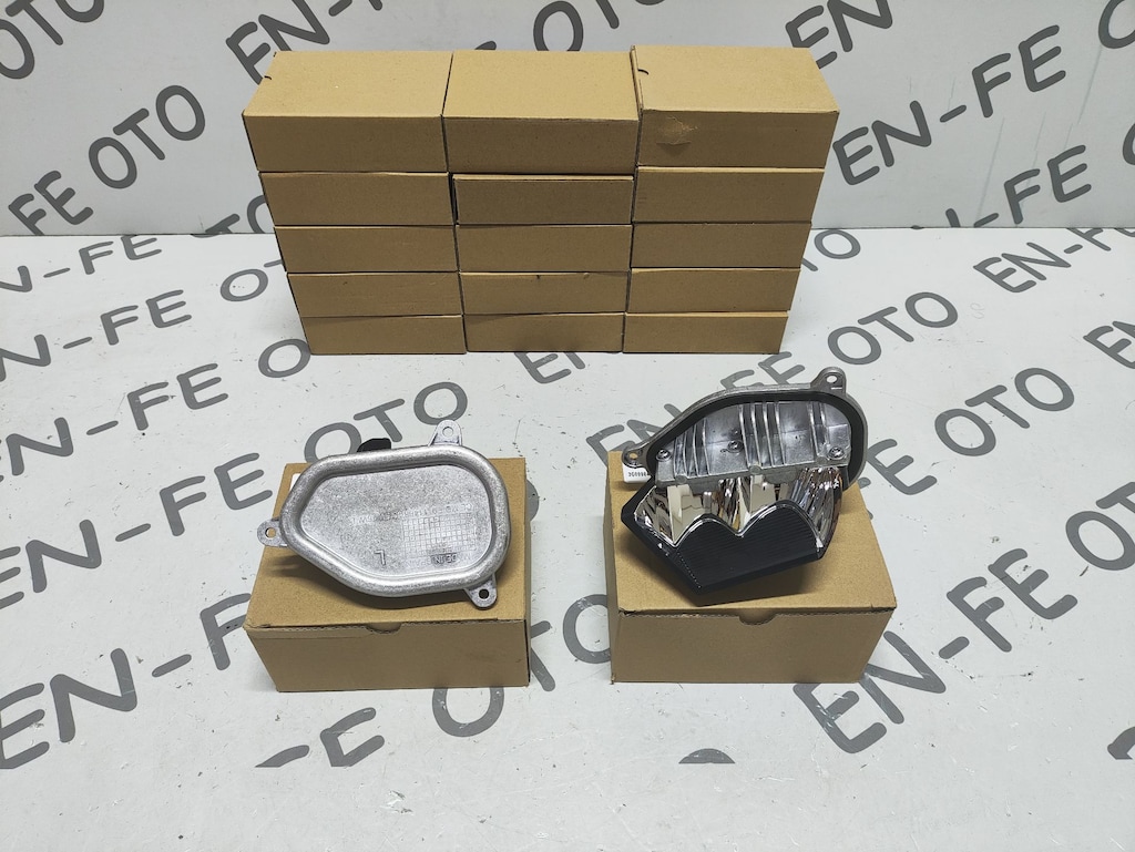 VW PASSAT B8 LED FAR VİRAJ AYDINLATMA MUDÜLÜ 3G0998477 SOL - 2