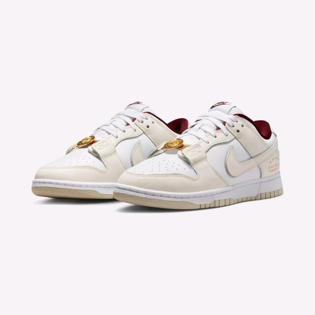 Nike Dunk Low SE ''Just Do It MMXXIII'' Kadın Spor Ayakkabı