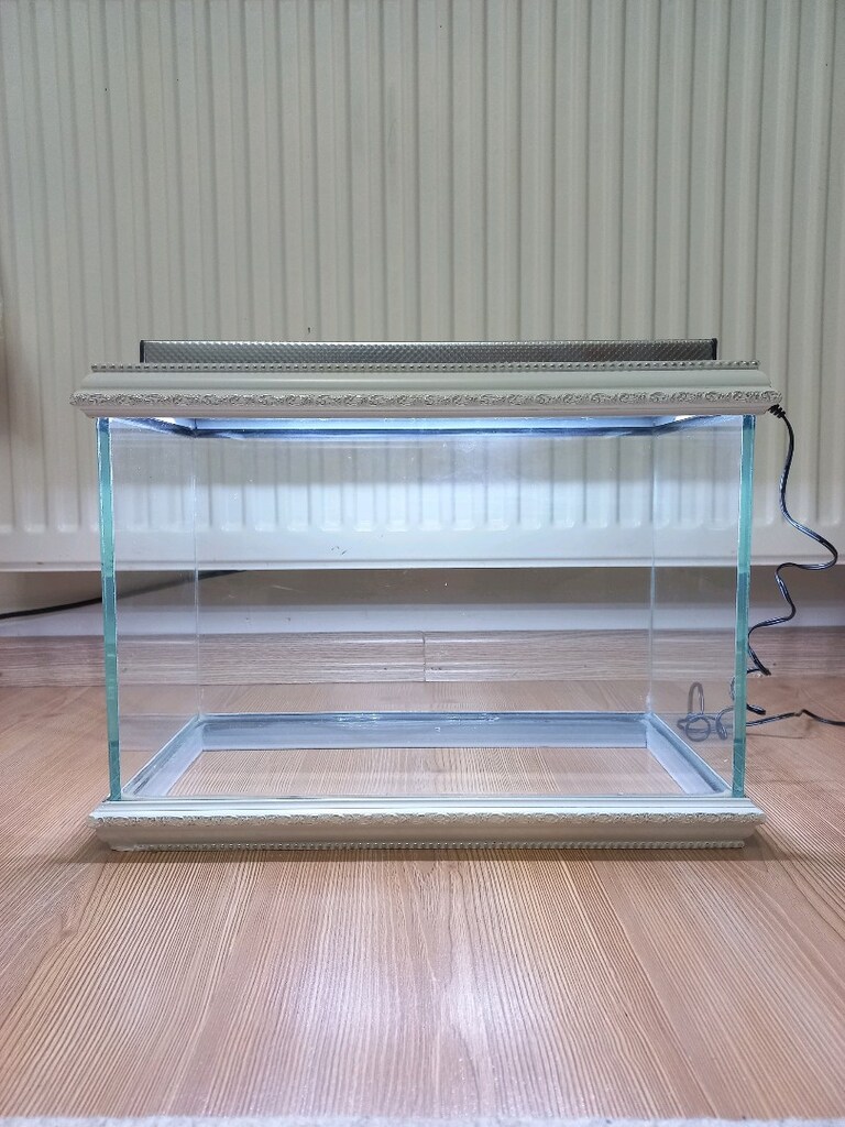 akvaryum 40x20x30 6mm - 10