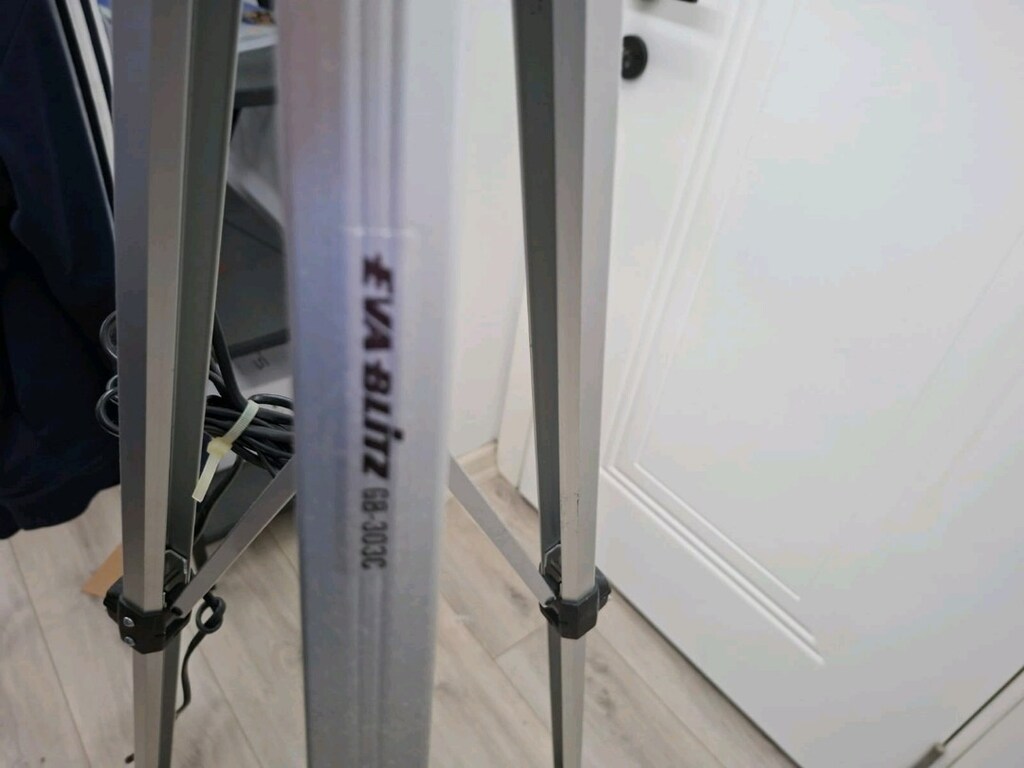 Tripod Eva Blitz - 2