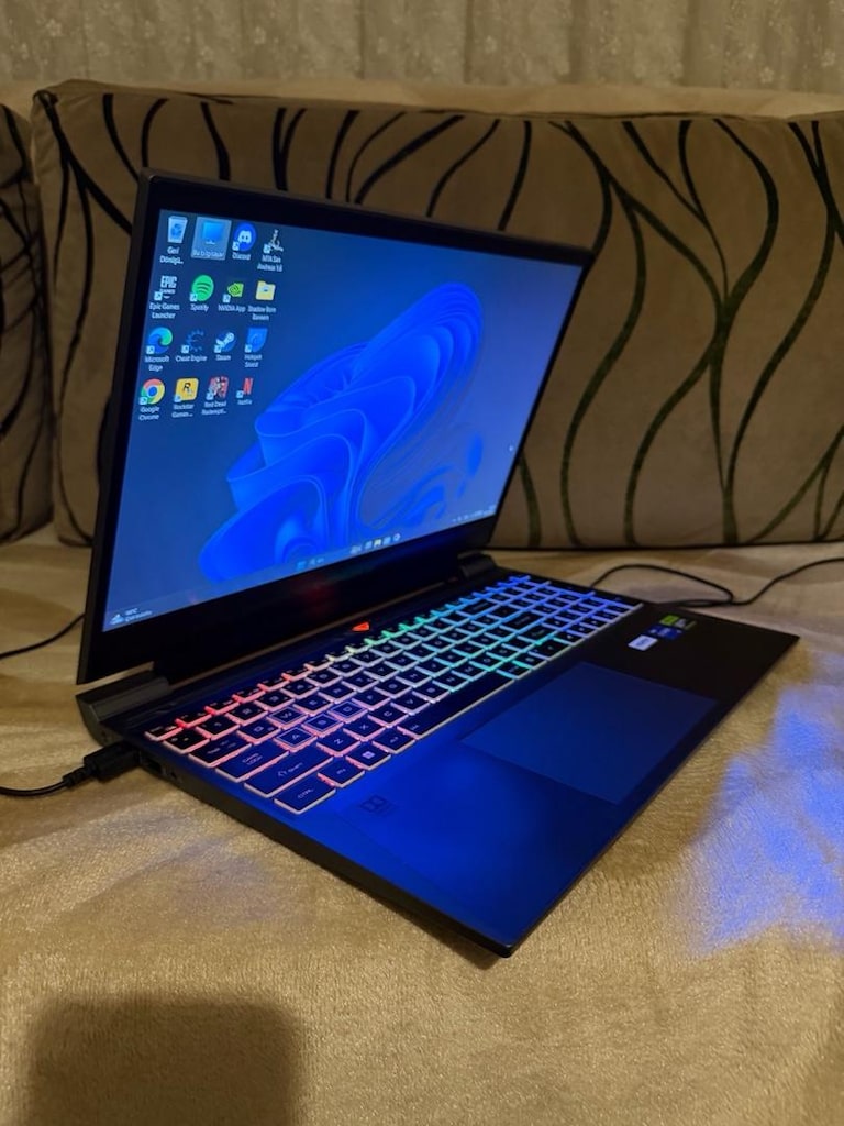 Casper Excalibur RTX 4050 6 GB Ekran Kartı 32 GB Ram 1 TB SSD 144Hz - 2