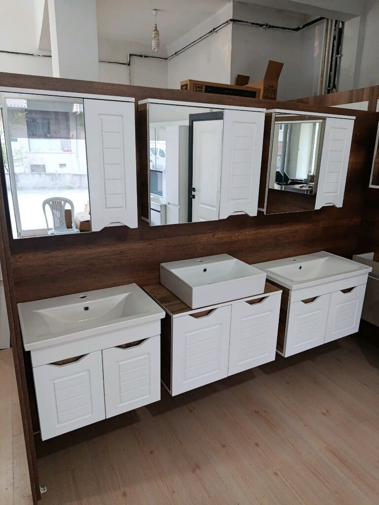 DUVARA ASMALI MDF&BALON KAPAK BANYO DOLABI &LETLI AYNALI BANYO DOLABI - 11