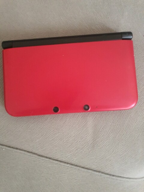 old nintendo 3ds XL taşıma çantası, 128gb sd card ve sarj aleti ile