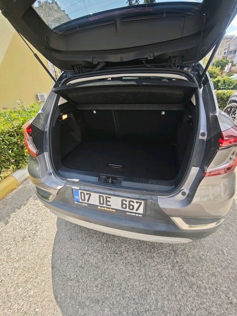 2023 Captur İcon joystick Vites 25000Km - 13
