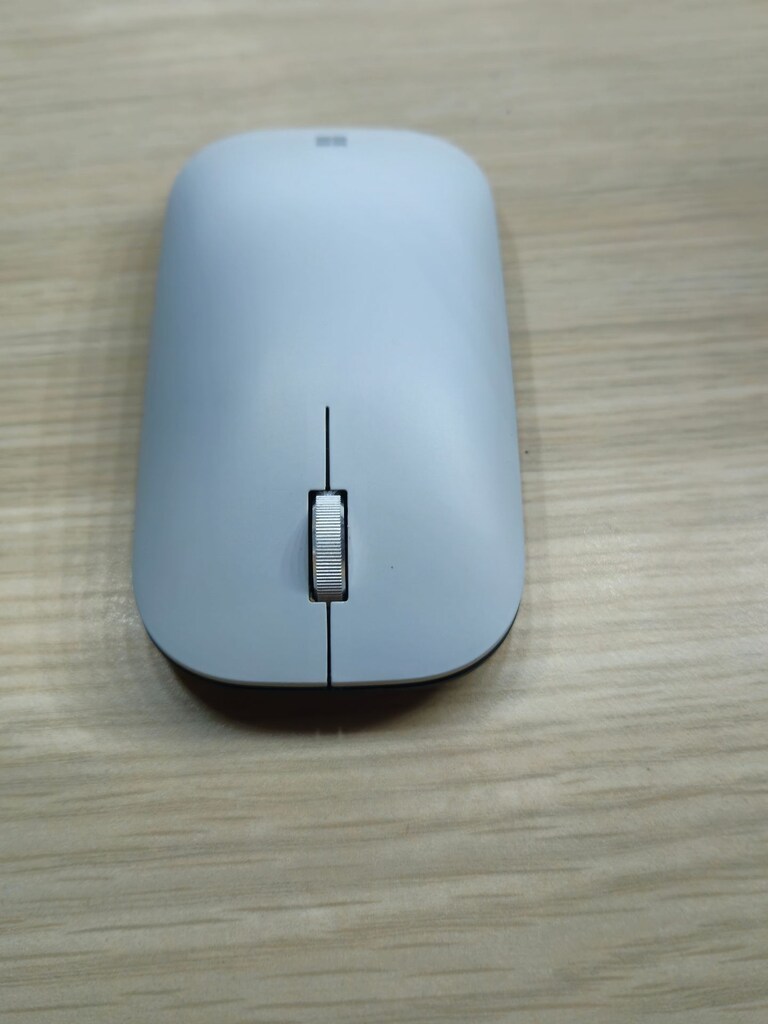 Microsoft Surface Modern Mause. Beşiktaş renklerinde - 2